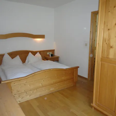 Appartements Laerchenhof Bad Kleinkirchheim Exterior photo